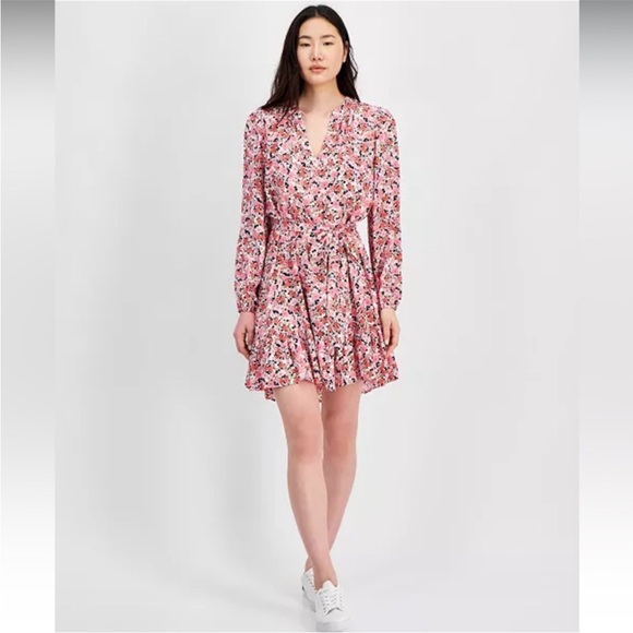 Tommy Hilfiger Dresses & Skirts - NWT Tommy Hilfiger pink Floral long sleeve band collar tie waist Dress small